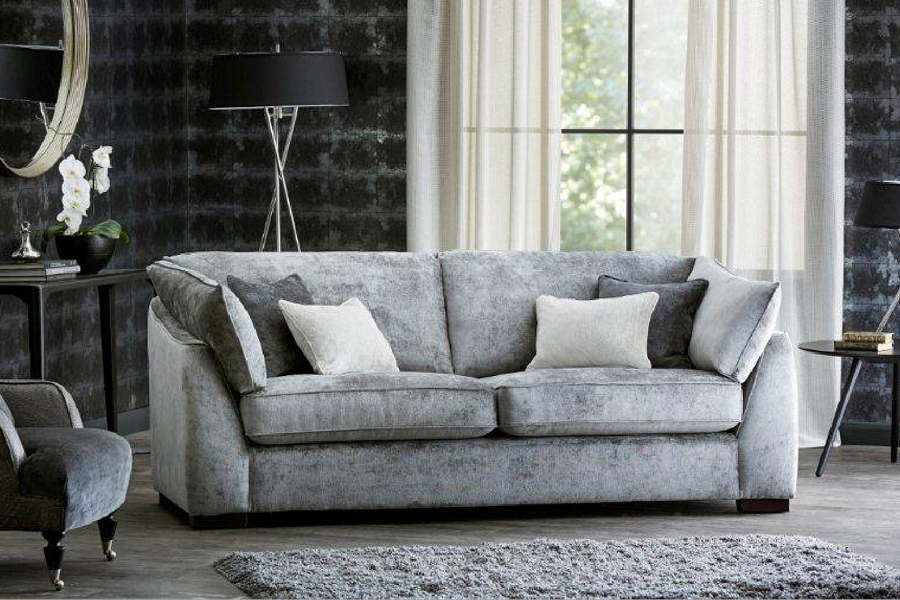 Reinvention and Debut: Mash Designs Helps Alpha Shine at the 2014 Manchester Furniture Show